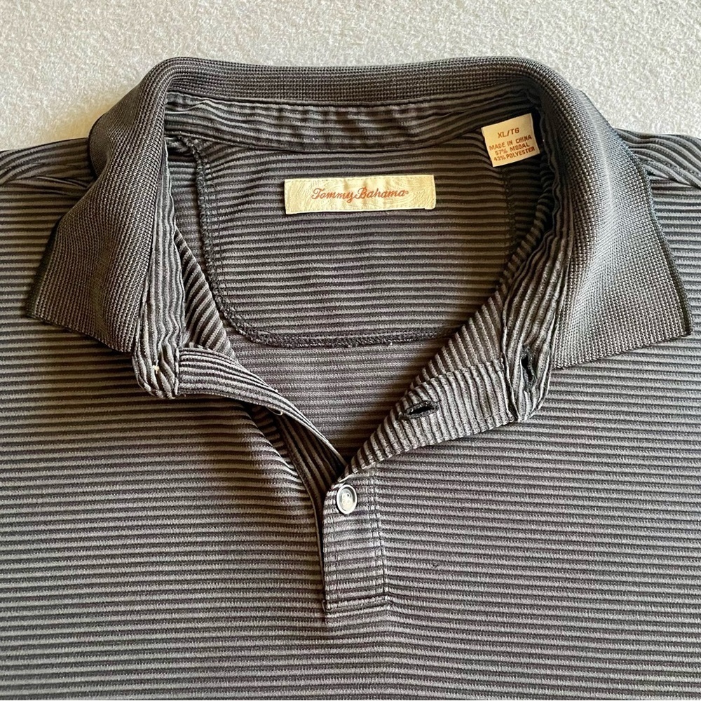 Tommy Bahama Men’s Polo Shirt XL Gray Striped Modal Blend Short Sleeve Casual - Picture 2 of 6
